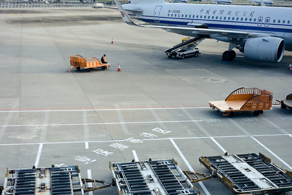 Dubai_freight_movers