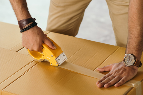 Local_Sea_cargo_service_in_Uae